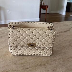 Valentino rockstud spike medium quilted top handle bag ivory